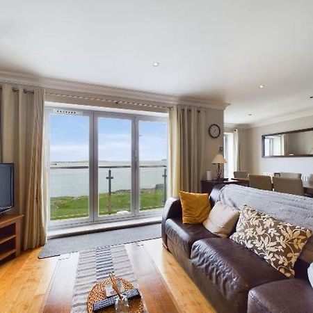 Cosy 3 Bedroom Apartment In Central Portrush With Sea Views ภายนอก รูปภาพ