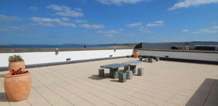 Cosy 3 Bedroom Apartment In Central Portrush With Sea Views ภายนอก รูปภาพ