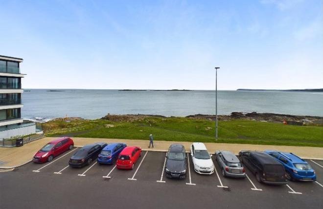 Cosy 3 Bedroom Apartment In Central Portrush With Sea Views ภายนอก รูปภาพ